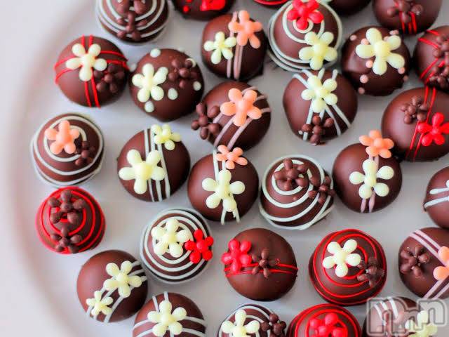 㡦ȯĥꥢ󥺥allure(塼) ǡ22̥֥֤褤❣️🍫💓жС