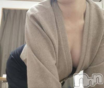 新潟デリヘル 熟女の風俗 最終章(ジュクジョノフウゾクサイシュウショウ) みゆき(44)の11月27日写メブログ「本日20時からの予定になります😄」