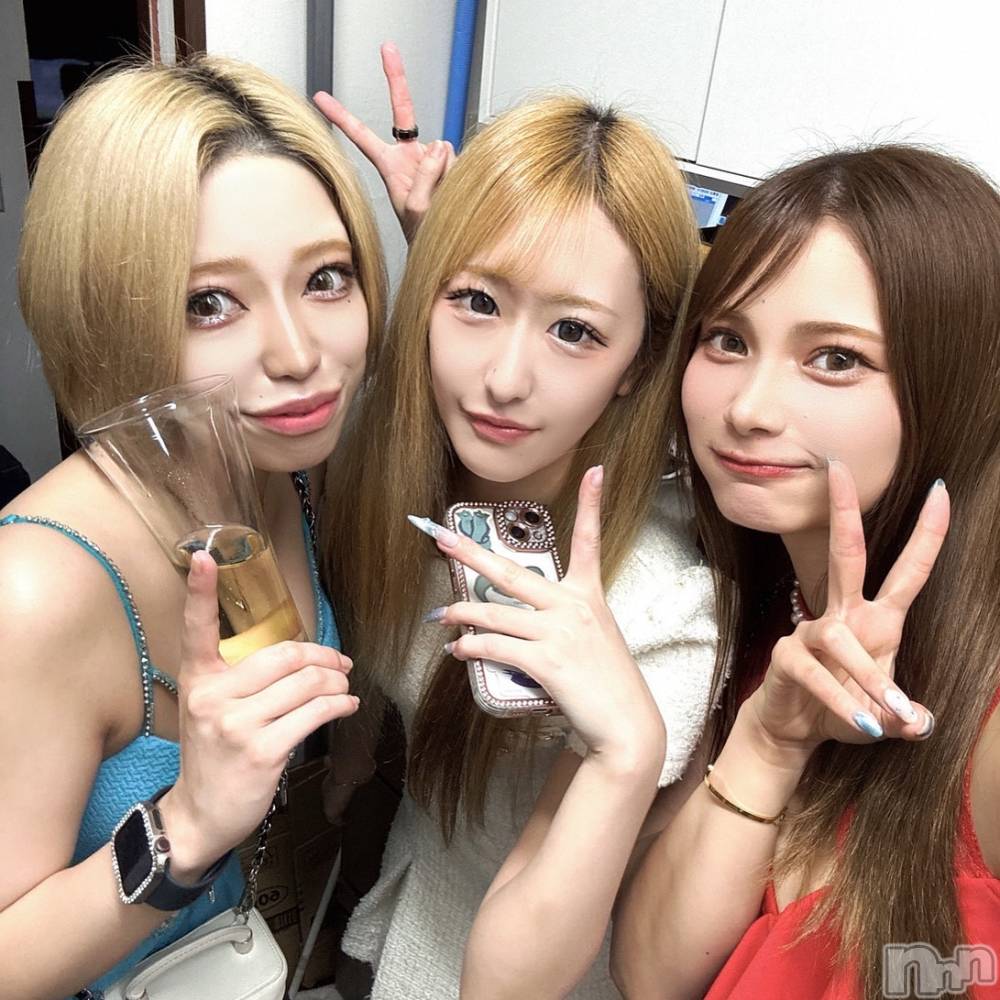 ƲХ顦THE LOUNGE (饦󥸥ե) 뤫712̥֥֤❣️