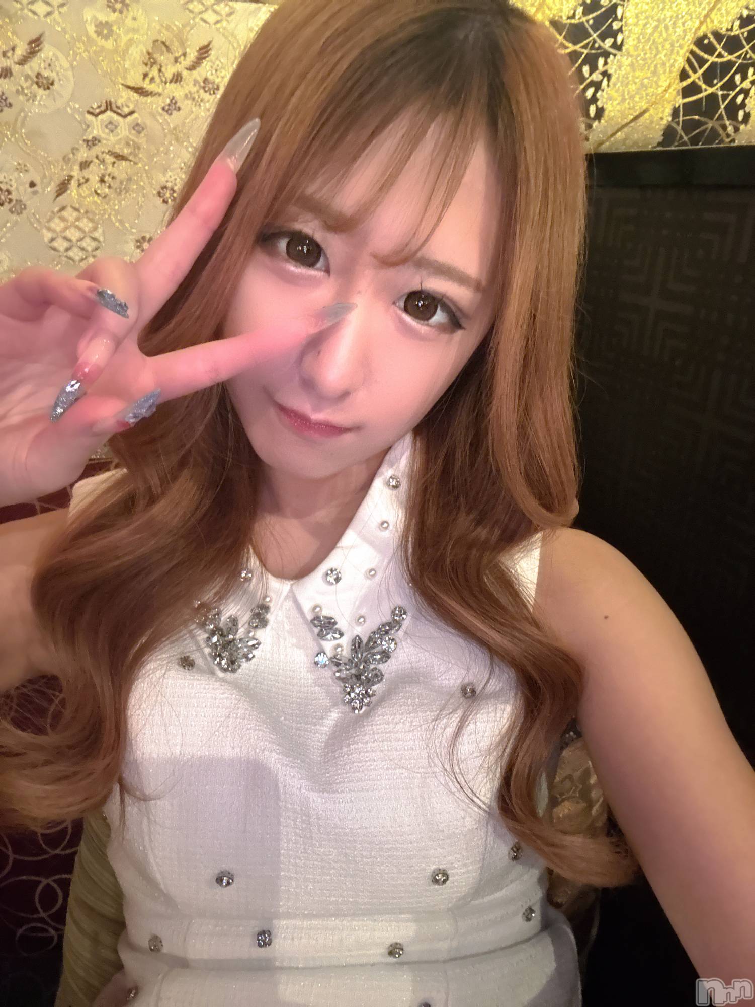 ƲХ顦THE LOUNGE (饦󥸥ե) 2025ǯ44ִ̥֥ĥäƽжФޤ✊
