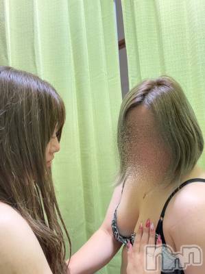 ゆりとつばさ(30) 身長157cm、スリーサイズB102(E).W.H。三条ぽっちゃり 新潟三条燕ちゃんこ(ニイガタサンジョウツバメチャンコ)在籍。
