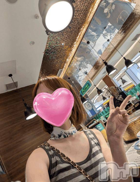 上田発デリヘル人妻華道 上田店(ヒトヅマハナミチウエダテン) 【熟女】こなつ(40)の10月21日写メブログ「ココナッツ鍋を食べてみた」