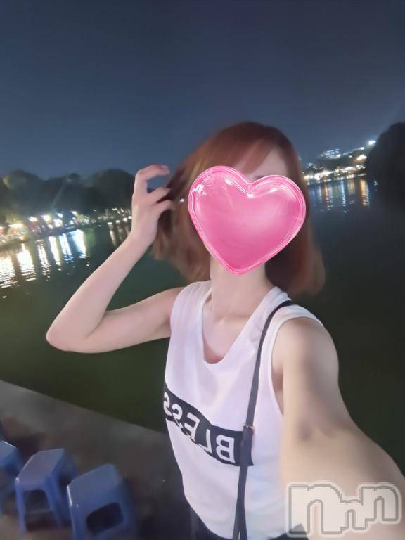 上田発デリヘル人妻華道 上田店(ヒトヅマハナミチウエダテン)【熟女】こなつ(40)の2025年12月14日写メブログ「ハノイ💚夜のホアンキエム湖」