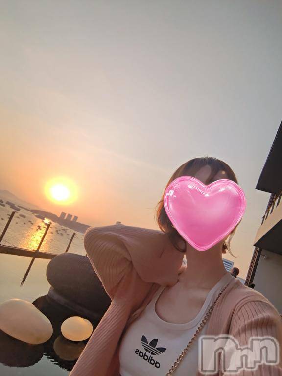 上田発デリヘル人妻華道 上田店(ヒトヅマハナミチウエダテン)【熟女】こなつ(40)の2026年4月29日写メブログ「パタヤビーチのサンセット」
