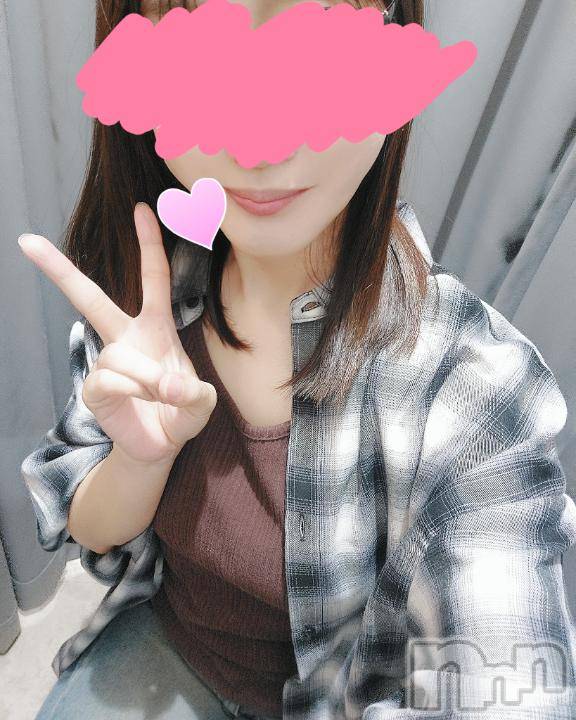 長岡デリヘル人妻楼　長岡店(ヒトヅマロウ　ナガオカテン) れな(35)の10月12日写メブログ「レア出勤」