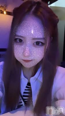 ˤ륹ʥå륺СROYAL ONE()פΥ㥹ȡSuiפξҲ