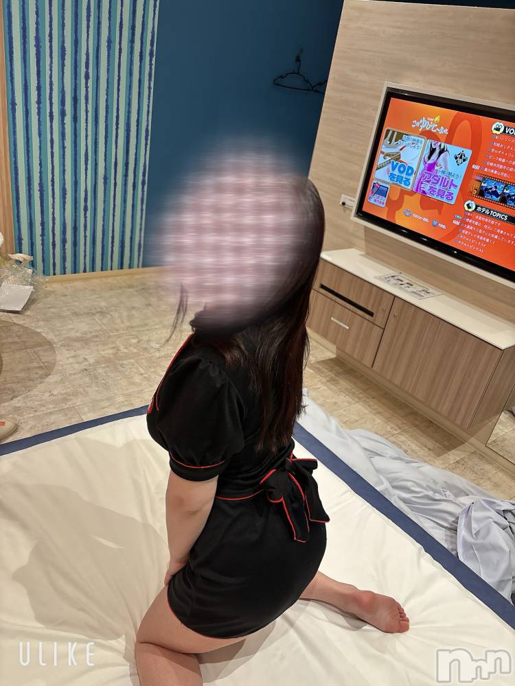 新潟人妻デリヘル新潟の可憐な妻たち～秘密の逢瀬～(ニイガタノカレンナツマタチ～ヒミツノオウセ～) 安達 せな(39)の3月5日写メブログ「両方食べたいの💖💖💖」