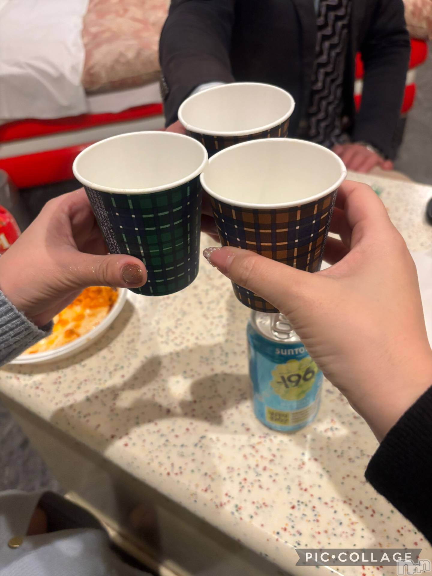 新潟デリヘル新潟の可憐な妻たち～秘密の逢瀬～(ニイガタノカレンナツマタチ～ヒミツノオウセ～)安達 せな(40)の2026年1月27日写メブログ「3Pしたよ💓」