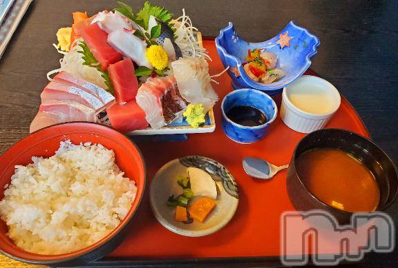 長野ぽっちゃりちゃんこ長野権堂店(チャンコナガノゴンドウテン) さよ(30)の3月18日写メブログ「お休み満喫！🐟」