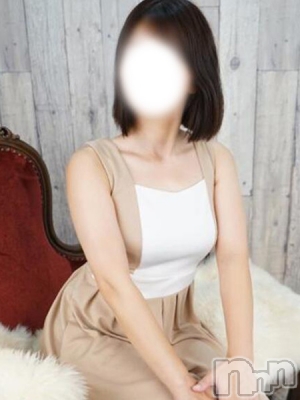 まどか(32) 身長153cm、スリーサイズB89(E).W59.H88。 松本人妻隊在籍。