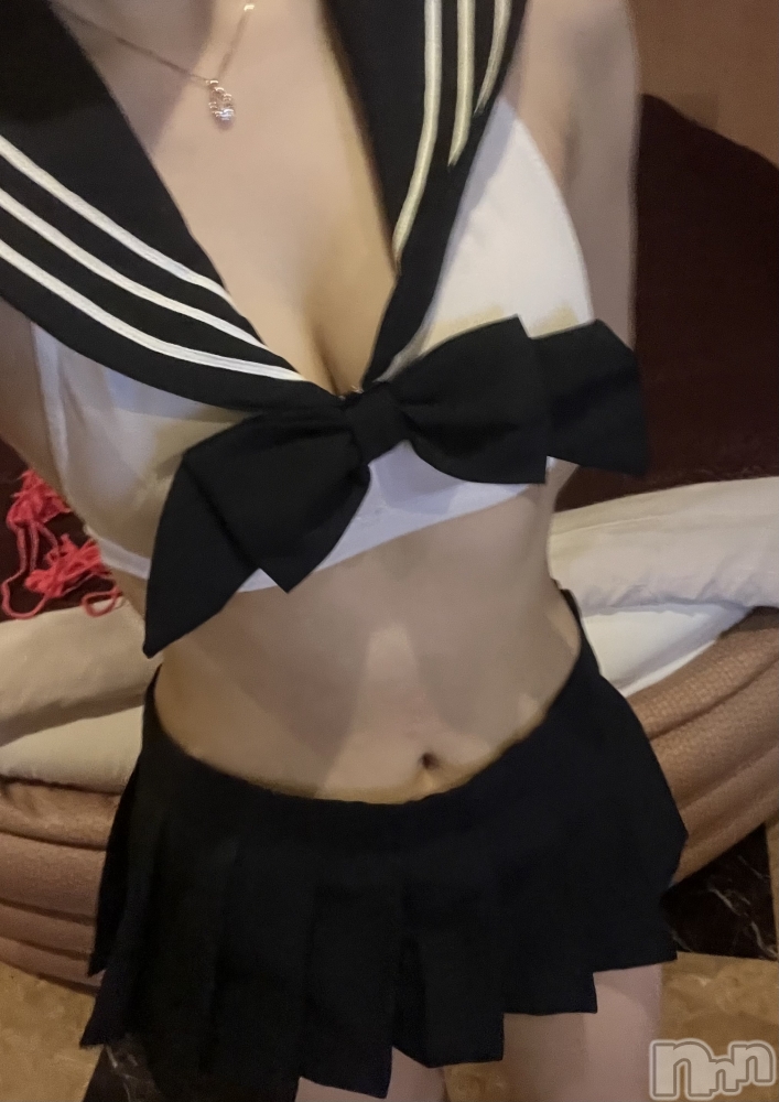 三条デリヘルデリヘル音色(デリヘルネイロ) 【れおん】(18)の5月22日写メブログ「うーん」