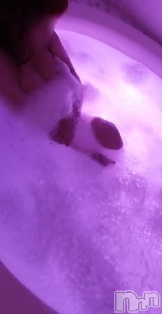 新潟デリヘルA(エース) らら(R)(19)の7月21日写メブログ「あっついね💦」
