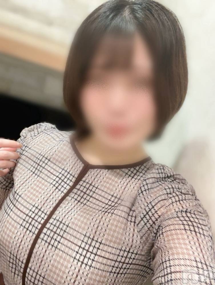 三条デリヘルalphaGOLD(アルファゴールド) かなで(22)の9月27日写メブログ「今日も素敵な１日を💐」