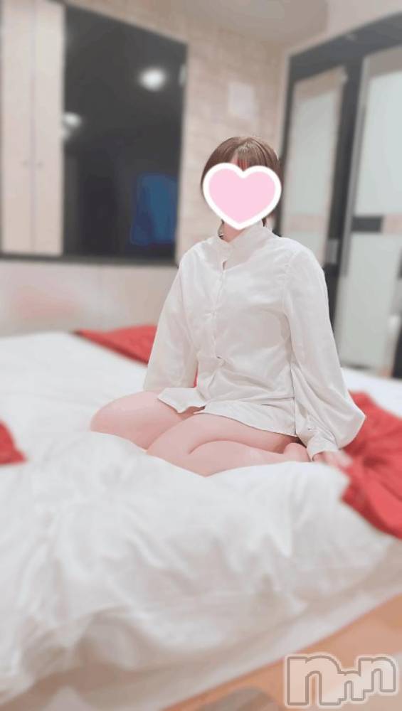 三条デリヘルalphaGOLD(アルファゴールド) かなで(22)の12月23日写メブログ「年内ラスト出勤です🩷」