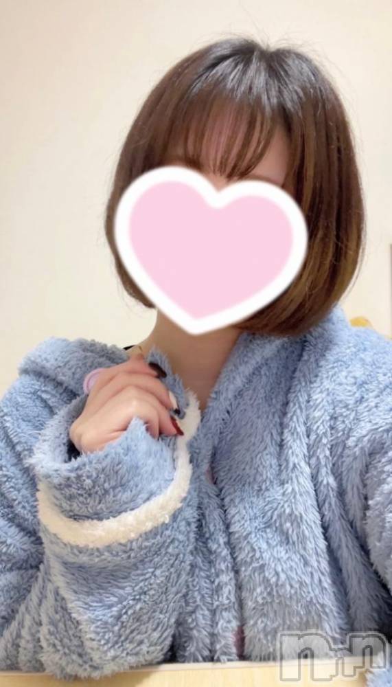 三条デリヘルalphaGOLD(アルファゴールド) かなで(22)の3月17日写メブログ「人肌恋しくなっちゃったときは…」