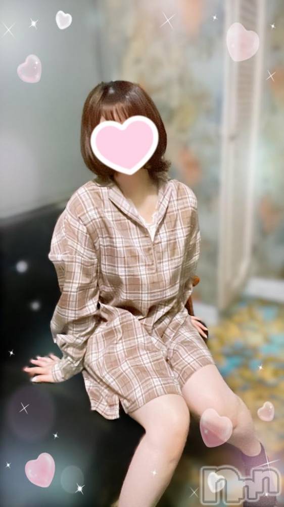 三条デリヘルalphaGOLD(アルファゴールド) かなで(22)の4月26日写メブログ「GWの後半は一緒に遊びましょ🩷」