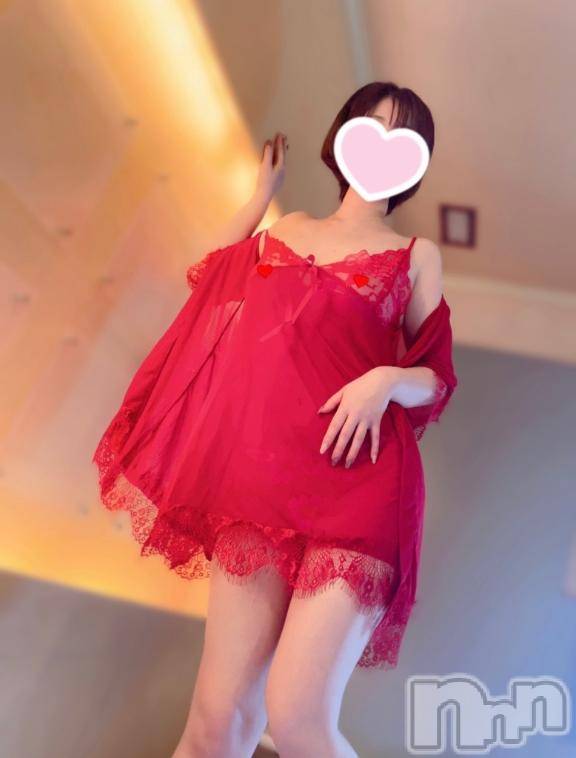 三条デリヘルalphaGOLD(アルファゴールド) かなで(22)の5月6日写メブログ「GW遠出ゼロの貴方様に🩷」