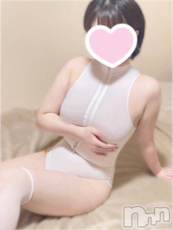 三条デリヘルalphaGOLD(アルファゴールド) かなで(22)の11月22日写メブログ「甘くて癒される時間を一緒に🩷」