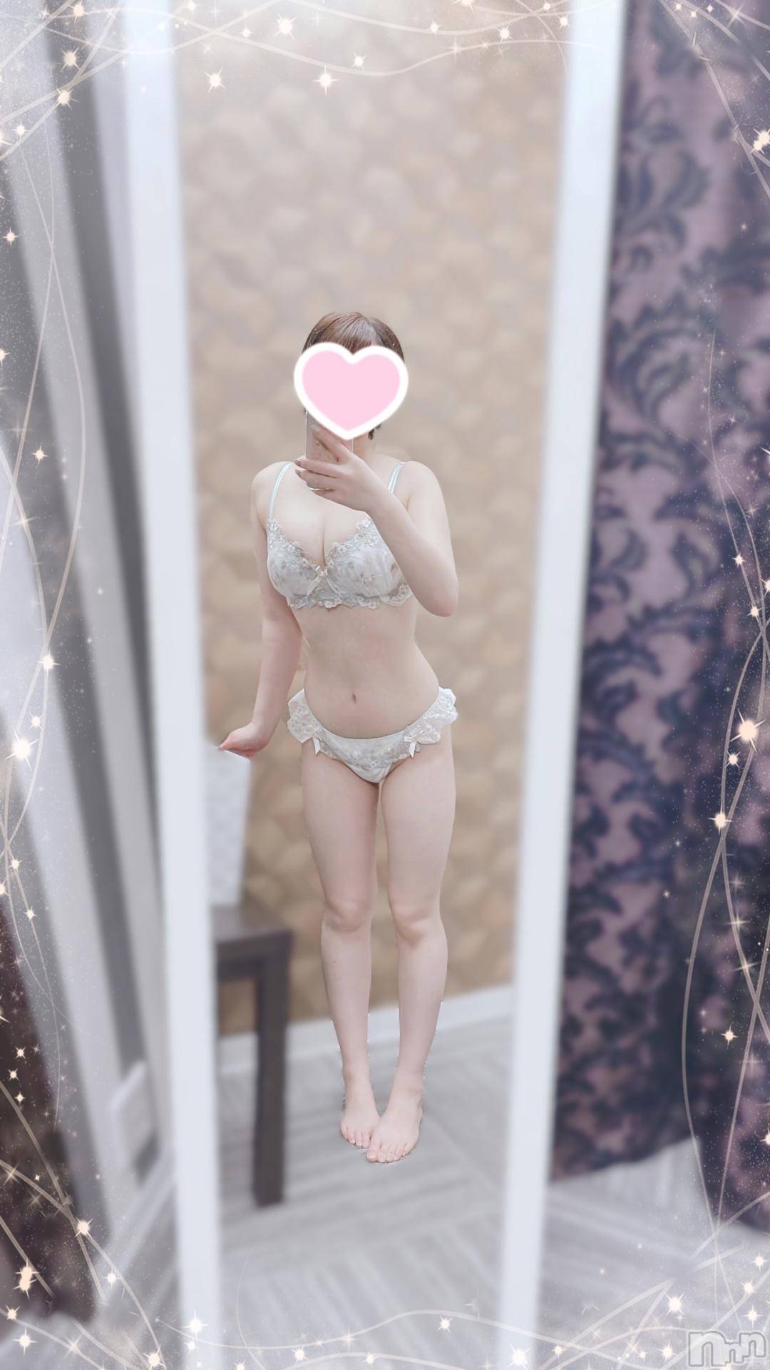 三条デリヘルalphaGOLD(アルファゴールド)かなで(22)の2024年11月23日写メブログ「一緒にいれるって幸せ🍀」