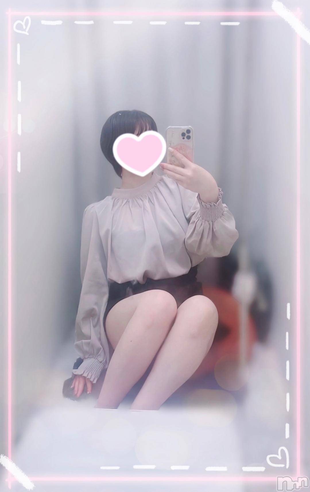 三条デリヘルalphaGOLD(アルファゴールド)かなで(22)の2024年12月1日写メブログ「フェチさんいるかなぁ？💕」