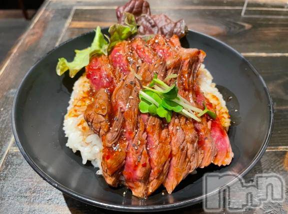 三条デリヘルalphaGOLD(アルファゴールド)かなで(22)の2025年2月9日写メブログ「肉の日🍖💕」