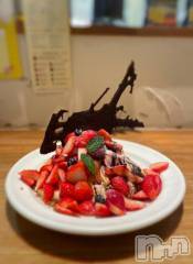 三条デリヘルalphaGOLD(アルファゴールド) かなで(22)の3月30日写メブログ「春めく季節に🍓」