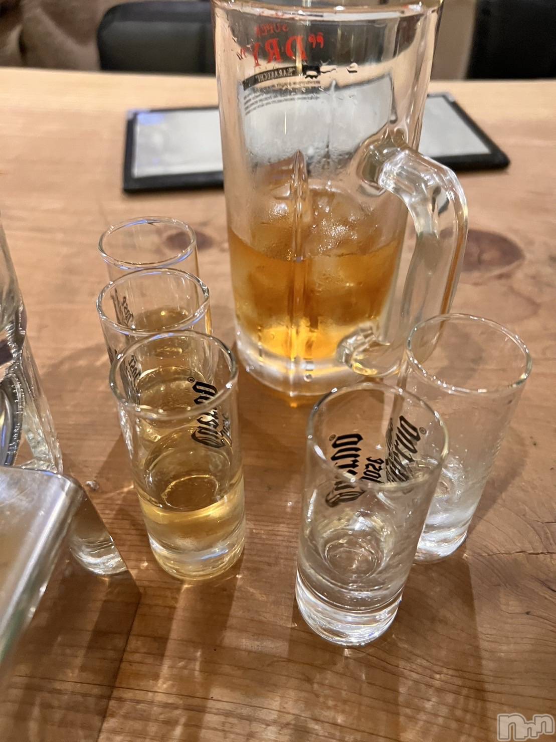 Įʥå륺СL'asile(饸) 2023ǯ32̥֥֥饸🤍