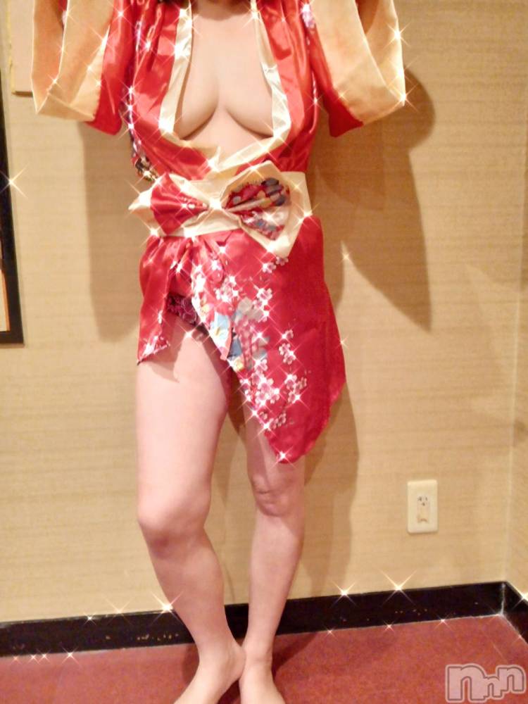 長岡デリヘル人妻楼　長岡店(ヒトヅマロウ　ナガオカテン) みのり(44)の2月1日写メブログ「こんにちは(*ˊᵕˋ*)19時まで延長しました」