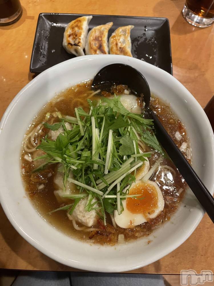 Įʥå륺СL'asile(饸) 524ֽ̥֥жС