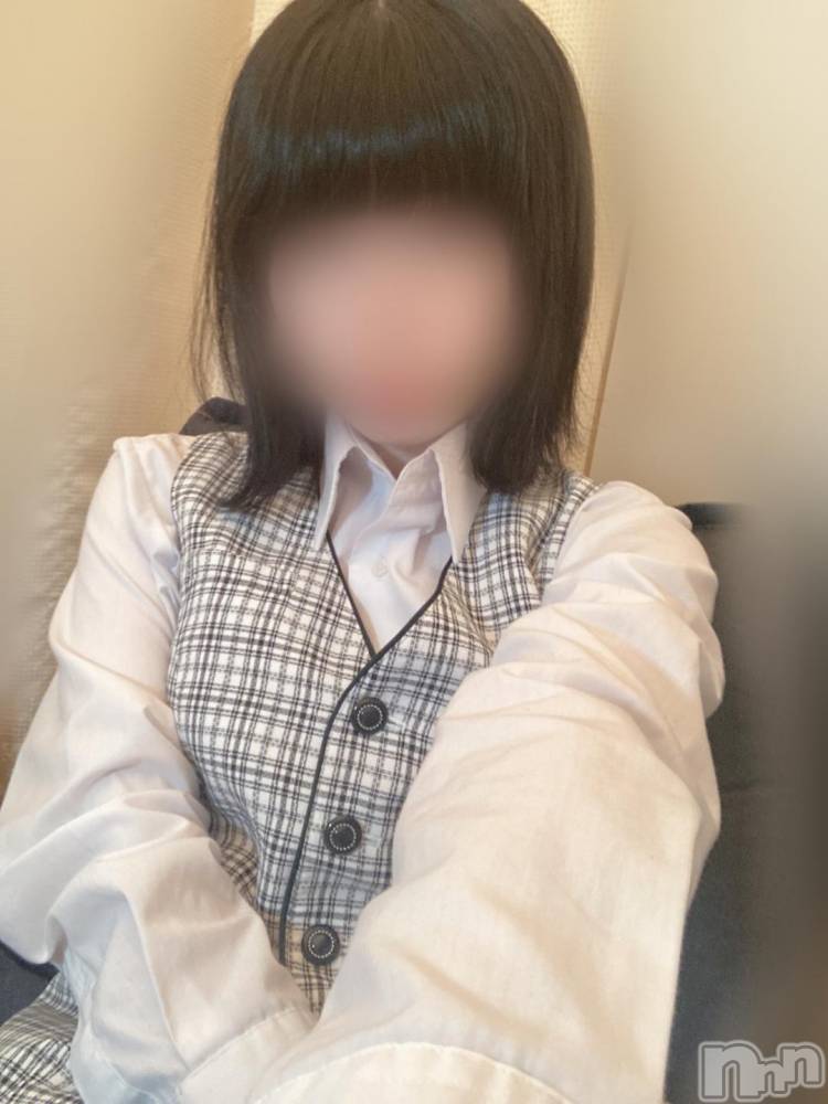 新潟手コキsleepy girl(スリーピーガール) かやちゃん(21)の10月25日写メブログ「🍀お礼」