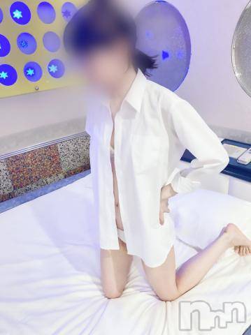 新潟手コキsleepy girl(スリーピーガール)かやちゃん(21)の2023年7月23日写メブログ「🍀お礼」