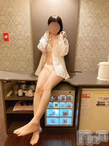 新潟手コキsleepy girl(スリーピーガール)かやちゃん(21)の2024年5月12日写メブログ「お客で？男性？🥺」