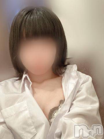 新潟手コキsleepy girl(スリーピーガール)かやちゃん(21)の2024年5月28日写メブログ「おはよ☔️🐸」