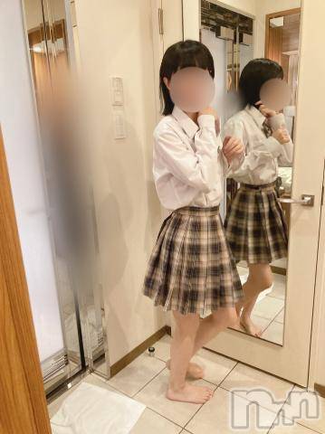 新潟手コキsleepy girl(スリーピーガール)かやちゃん(21)の2024年8月17日写メブログ「🍼🍼🍼🍼」