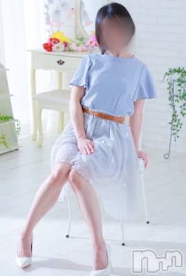 睾丸前立腺エステ☆こはる(32) 身長155cm、スリーサイズB84(B).W56.H82。長岡デリヘル 長岡風俗出張アロママッサージ(ナガオカフウゾクシュッチョウアロママッサージ)在籍。