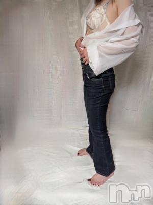 佐久発デリヘル 佐久上田人妻隊(サクウエダヒトヅマタイ) まひろ(41)の1月12日写メブログ「     🌸予定💝💝」