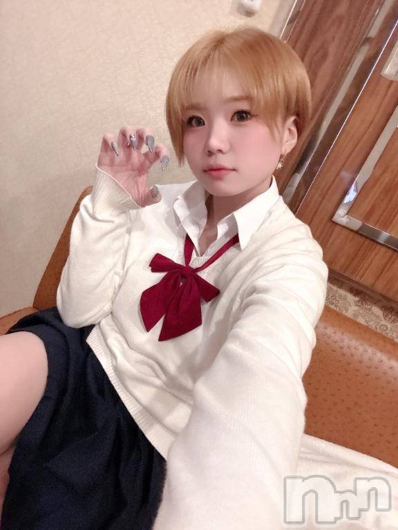 長岡デリヘルROOKIE(ルーキー) めい☆プラチナ(21)の4月17日写メブログ「ノーブラノーパン制服😣♡」