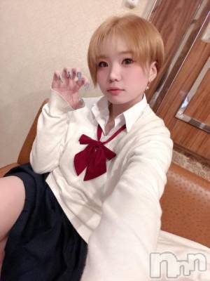 長岡デリヘル ROOKIE(ルーキー) めい☆プラチナ(21)の4月17日写メブログ「ノーブラノーパン制服😣♡」