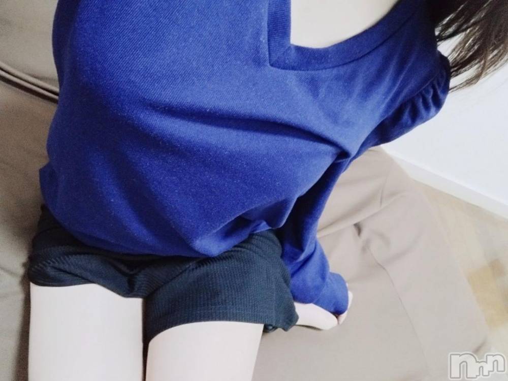新潟人妻デリヘル人妻不倫処　桃屋　新潟店(ヒトヅマフリンドコロモモヤ) もな・完未黒髪清楚(30)の10月28日写メブログ「えちえち𝕋𝕚𝕞𝕖⏱´-」
