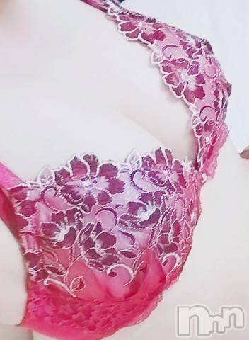 新潟人妻デリヘル人妻不倫処　桃屋　新潟店(ヒトヅマフリンドコロモモヤ)もな・完未黒髪清楚(30)の2023年7月19日写メブログ「1週間ぶり🫧」