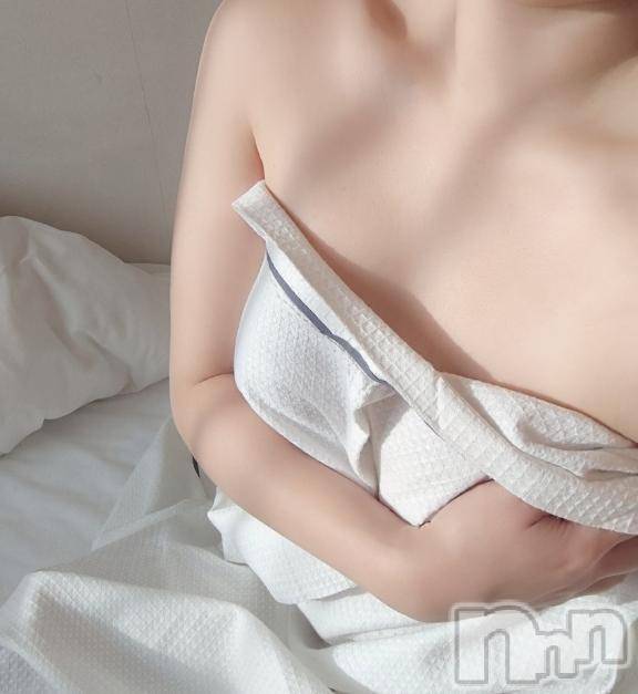 新潟人妻デリヘル人妻不倫処　桃屋　新潟店(ヒトヅマフリンドコロモモヤ)もな・完未黒髪清楚(30)の2025年3月5日写メブログ「lω･`)ﾁﾗｯ」