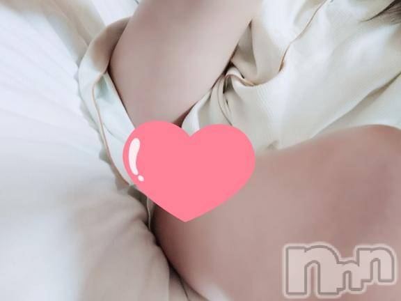 新潟デリヘル人妻不倫処　桃屋　新潟店(ヒトヅマフリンドコロモモヤ)もな・完未黒髪清楚(30)の2025年12月27日写メブログ「久しぶりに🍑」