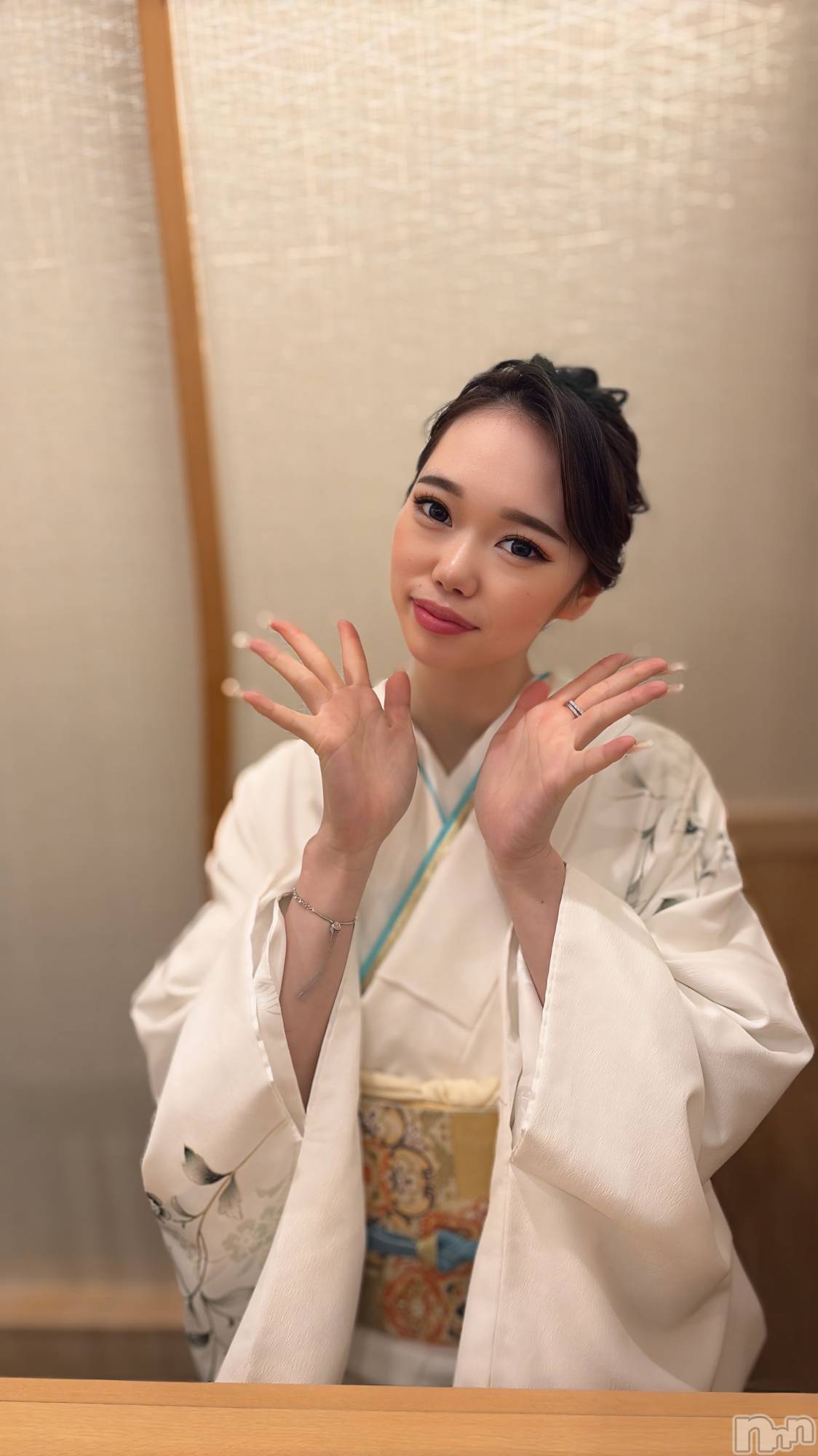 ĮХ顦Lounge R Style(饦󥸥륹) 2025ǯ315̥֥֤󤿤δ❕
