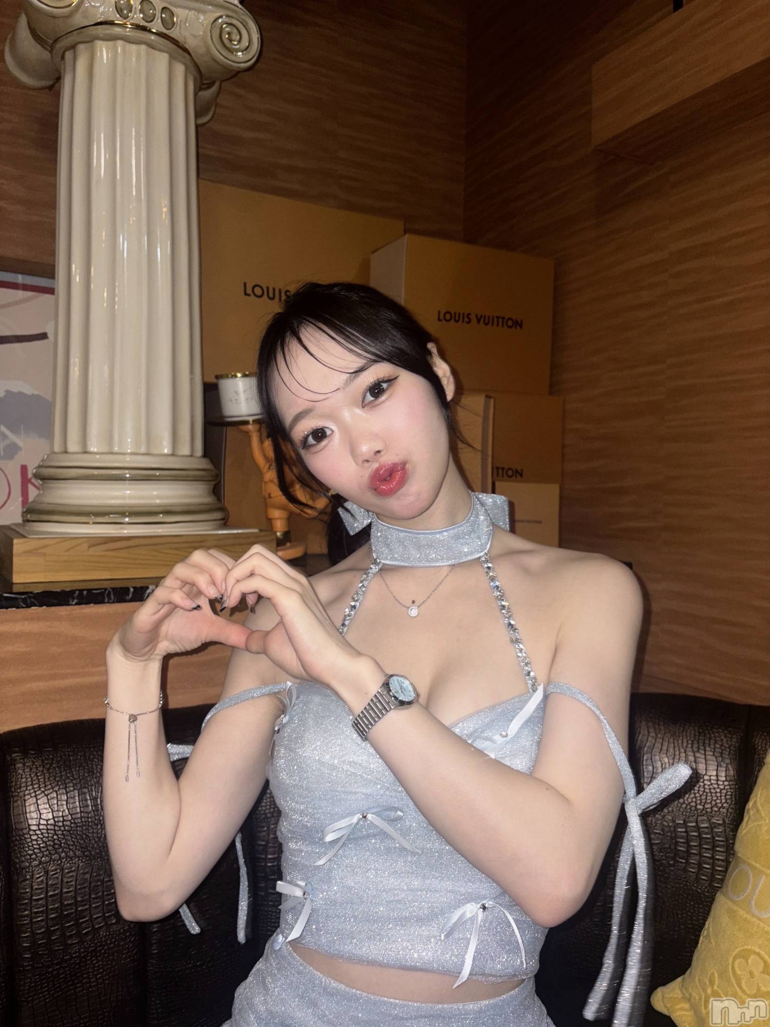 ĮХ顦Lounge R Style(饦󥸥륹) 2025ǯ918ַ̥֥빽ʤ͡