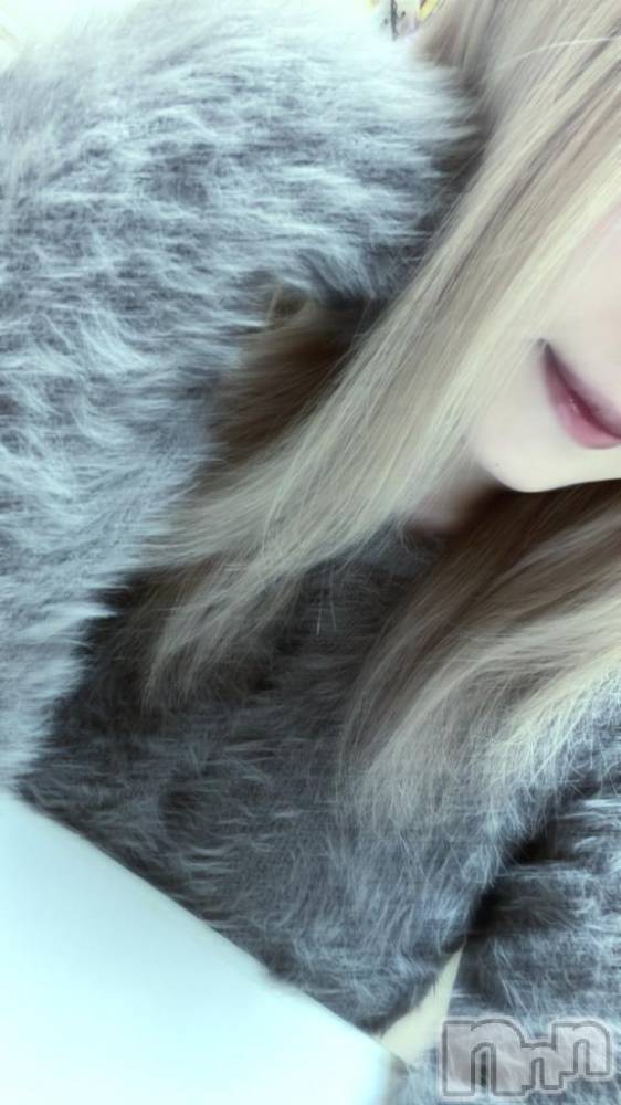 新潟デリヘル人妻不倫処　桃屋　新潟店(ヒトヅマフリンドコロモモヤ) らん・純白清楚ロリ(25)の11月22日写メブログ「おはようございます」