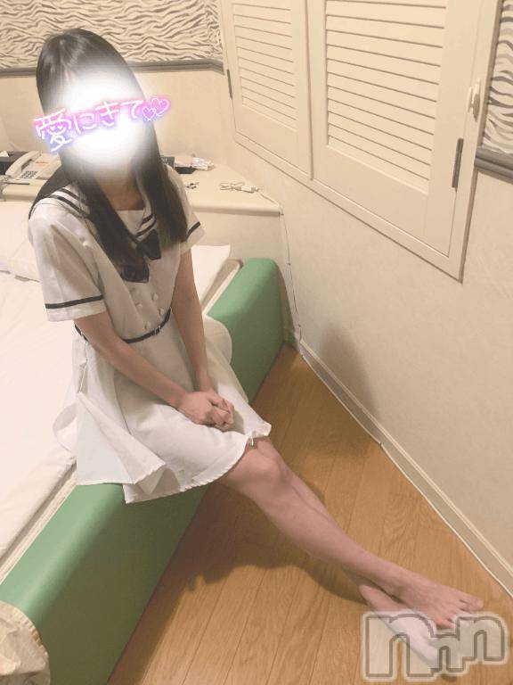 長岡デリヘル純・無垢(ジュンムク) かれん(20)の1月3日写メブログ「今年の初めて私にください💭」