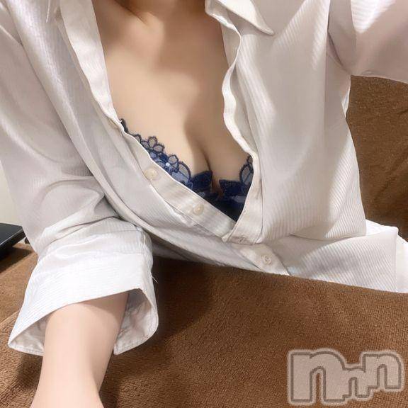 新潟デリヘル新潟人妻デリバリーヘルス 下心 ～したごころ～(シタゴコロ) 葉月(はづき)奥様(40)の8月10日写メブログ「先端が固くなる🍌💦」