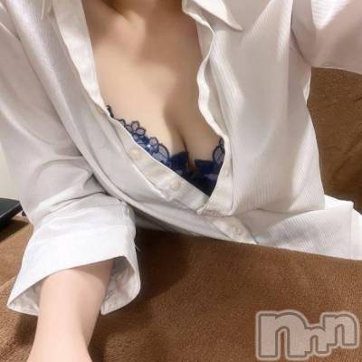 新潟デリヘル 新潟人妻デリバリーヘルス 下心 ～したごころ～(シタゴコロ) 葉月(はづき)奥様(40)の8月11日写メブログ「いっしょにくっついて💖」