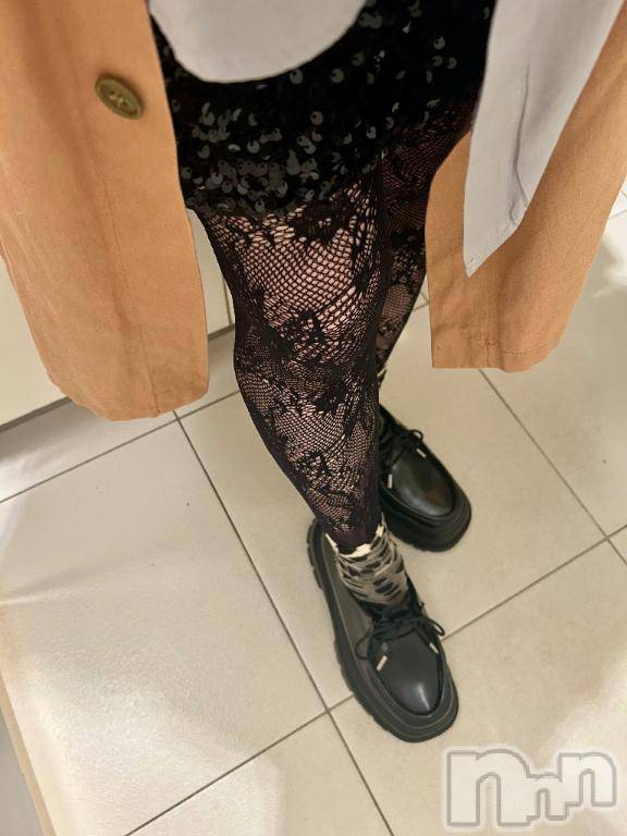 新潟人妻デリヘル熟女の風俗 最終章(ジュクジョノフウゾクサイシュウショウ) あさか(43)の4月17日写メブログ「こんばんは🤗」