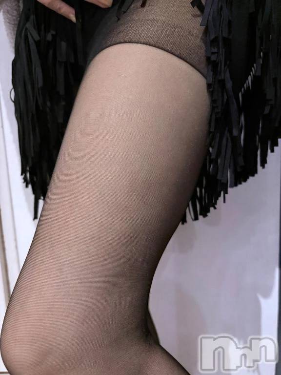 新潟デリヘル熟女の風俗 最終章(ジュクジョノフウゾクサイシュウショウ) あさか(43)の10月27日写メブログ「風が冷たい🍁🍂😣」